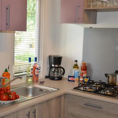 Happy Camp Mobile Homes In Amadria Park Trogir 3*
