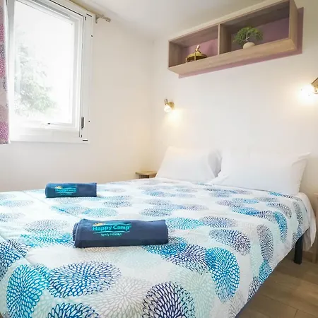 Happy Camp Mobile Homes In Amadria Park Trogir База отдыха 3*