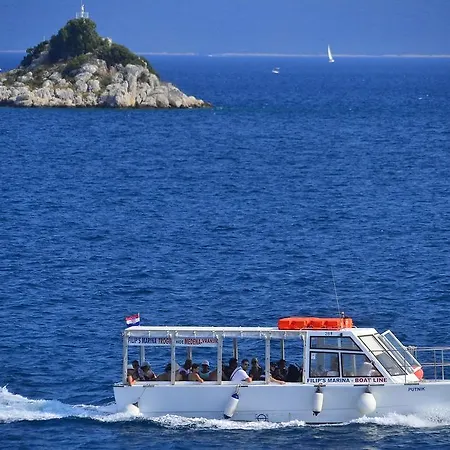 База отдыха Happy Camp Mobile Homes In Amadria Park Trogir 3*