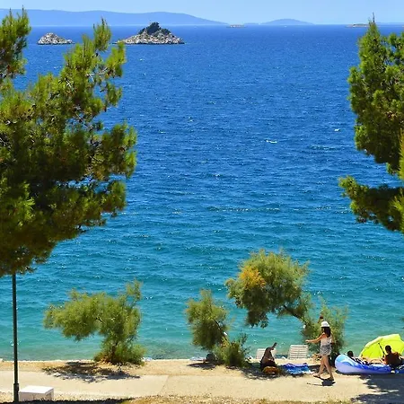 База отдыха Happy Camp Mobile Homes In Amadria Park Trogir 3*