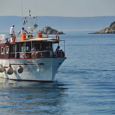 База отдыха Happy Camp Mobile Homes In Amadria Park Trogir