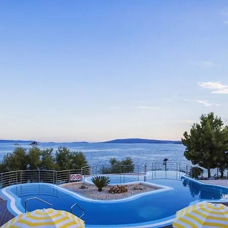 Happy Camp Mobile Homes In Amadria Park Trogir Сегет-Враница